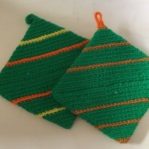 🐠 2 handcrafted potholders